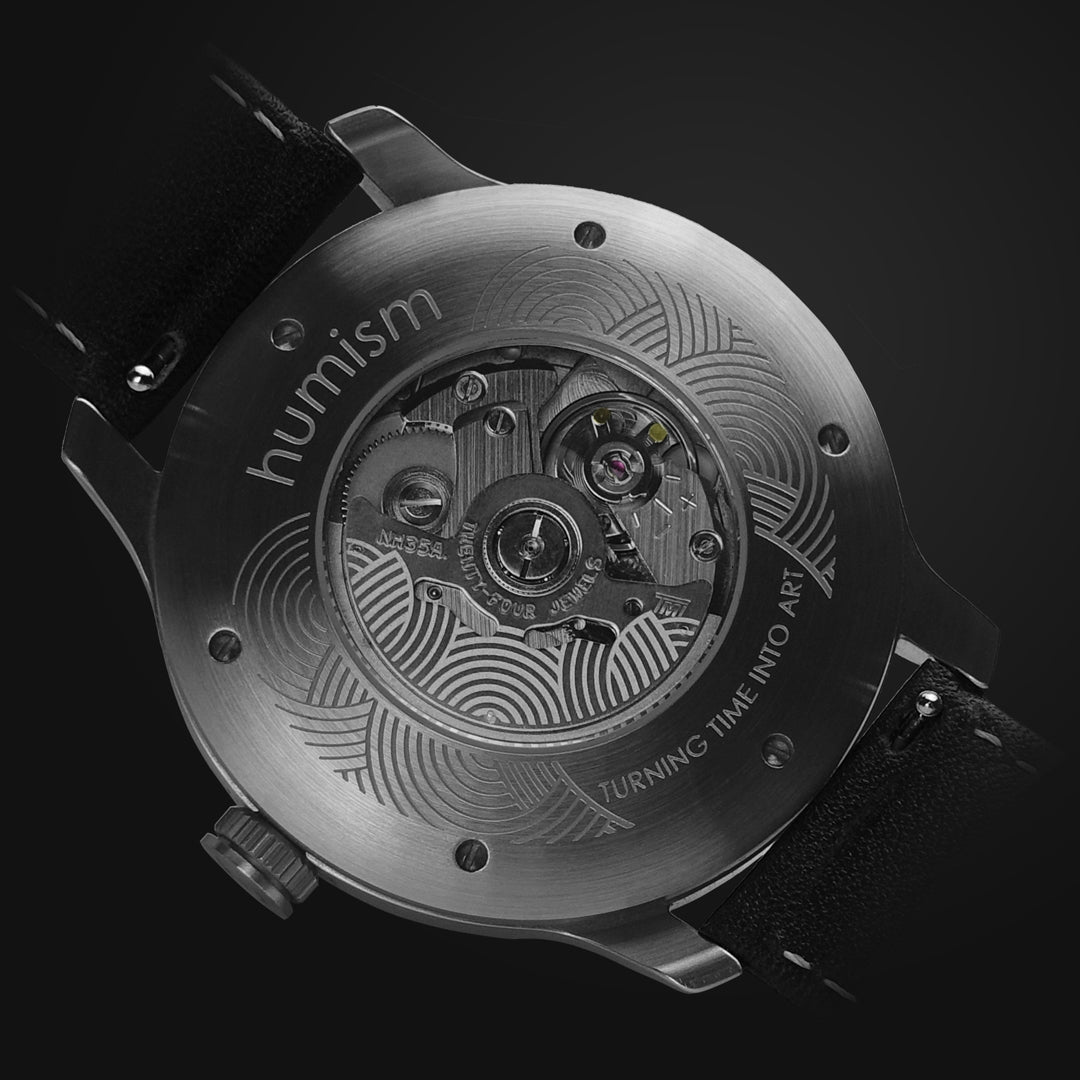 Humism 42mm】時をアートに昇華する、オートマチック腕時計