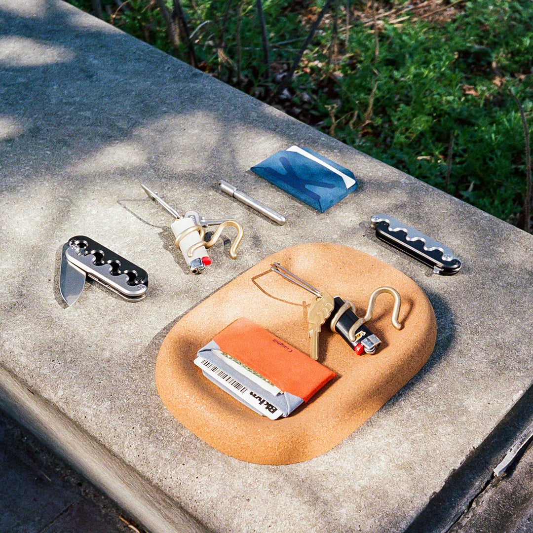 NEIGHBORHOOD クマデザイン フォールディングナイフ Sidewinder Knife（サイドワインダーナイフ）】生き物のようなナイフ