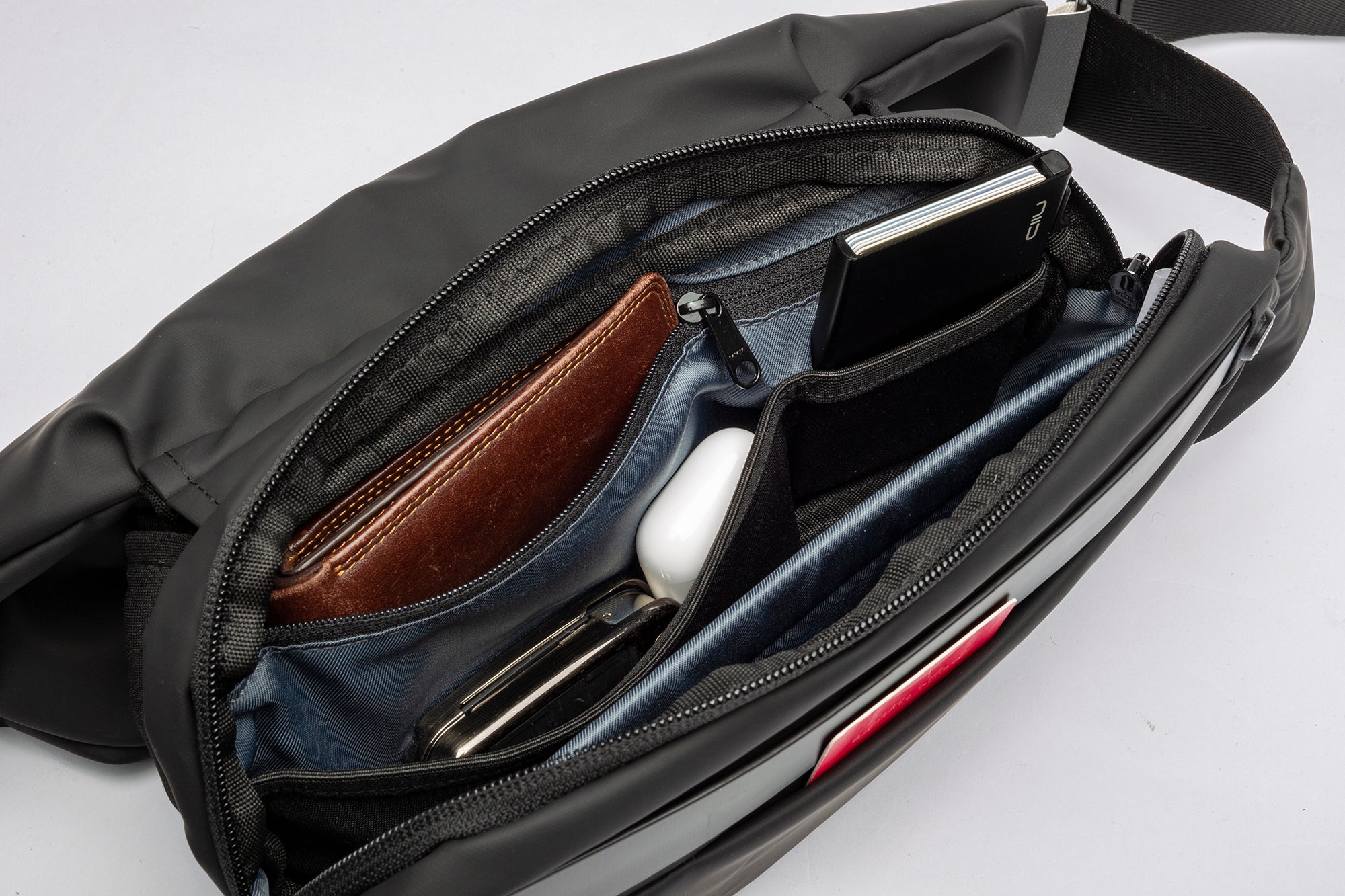 Radiant R0 Plus Sling Bag /  Radiant R0 Chest Bag