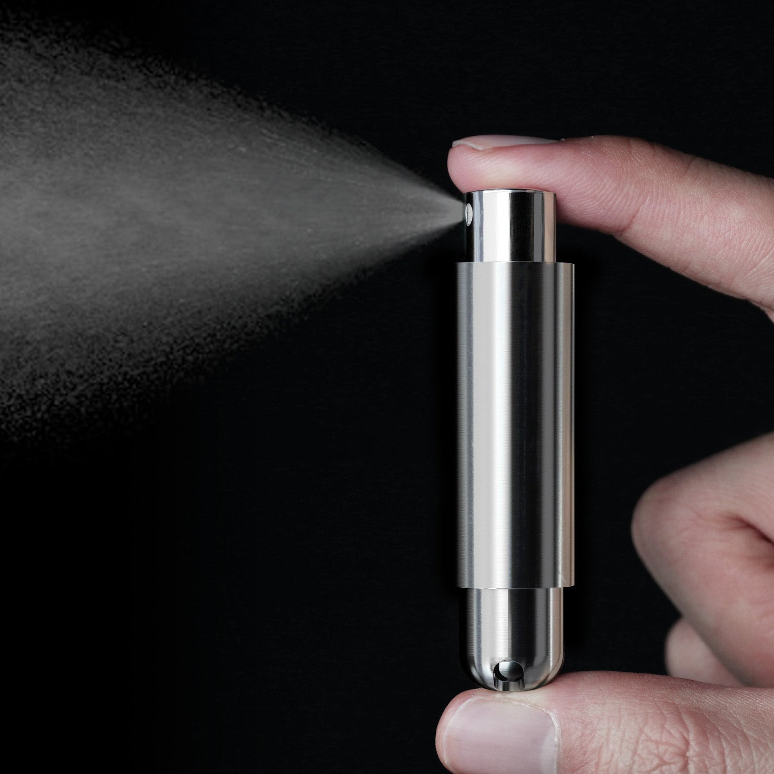 Spray 関連グッズ nanoSprayer｜ハイブランド香水の世界観を引き立てる、キャップ